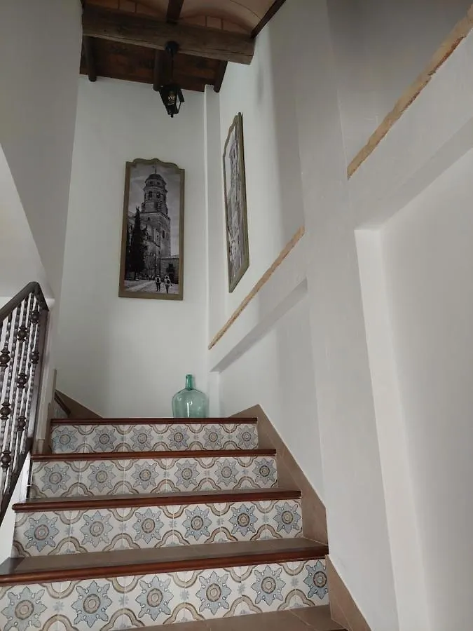 Apartamentos Turisticos El Aove Baeza 0*,  Spanien