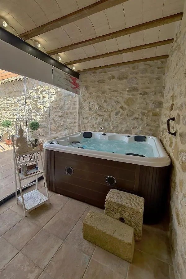 Apartamentos Turisticos El Aove Baeza Apartment